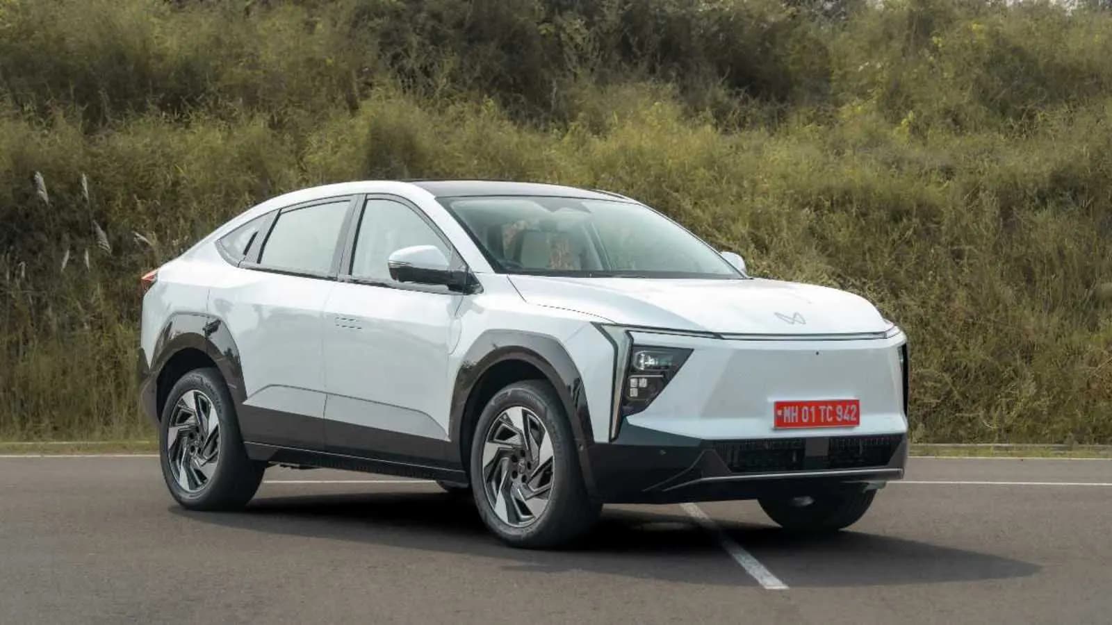Mahindra XEV 9e PACK THREE SELECT 11.2kW Charger 59KWH