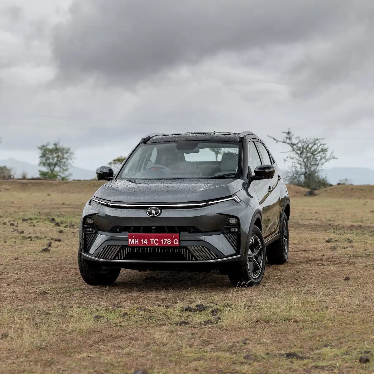 Tata Nexon EV 3.0 Fearless MR 30 kWh
