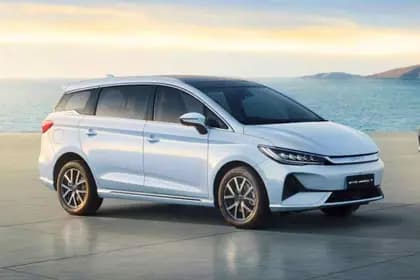 BYD eMAX 7 Premium 6 Seater (Base model) 55.4 kWh