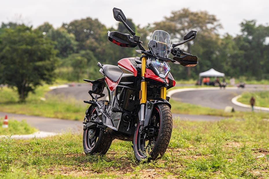 Ultraviolette Automotive X-47 Recon plus 10.3 KW