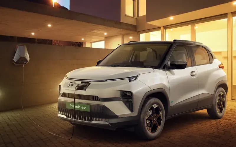 Tata Punch EV Empowered Plus S LR AC FC 35 kWh